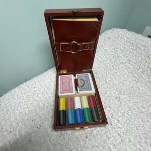 Vintage 1963 Hoyle Official Rules Poker Set in Leatherette Case w Chips & Cards